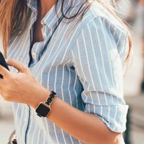 NEW Black/Gold Stylish Apple Watch Band main image 4